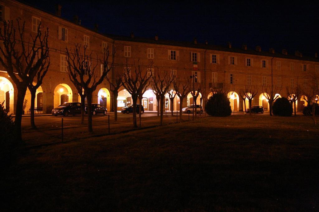 Hotel Portici Vicoforte Bilik gambar