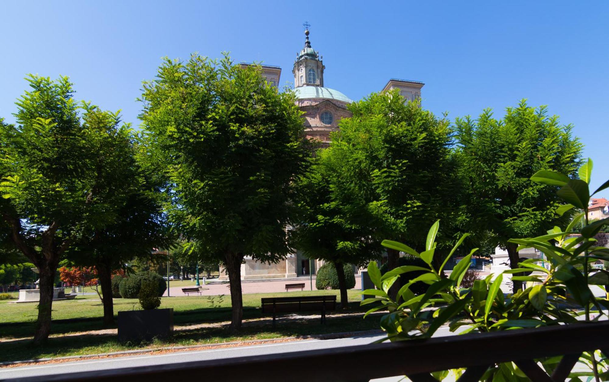 Hotel Portici Vicoforte Luaran gambar