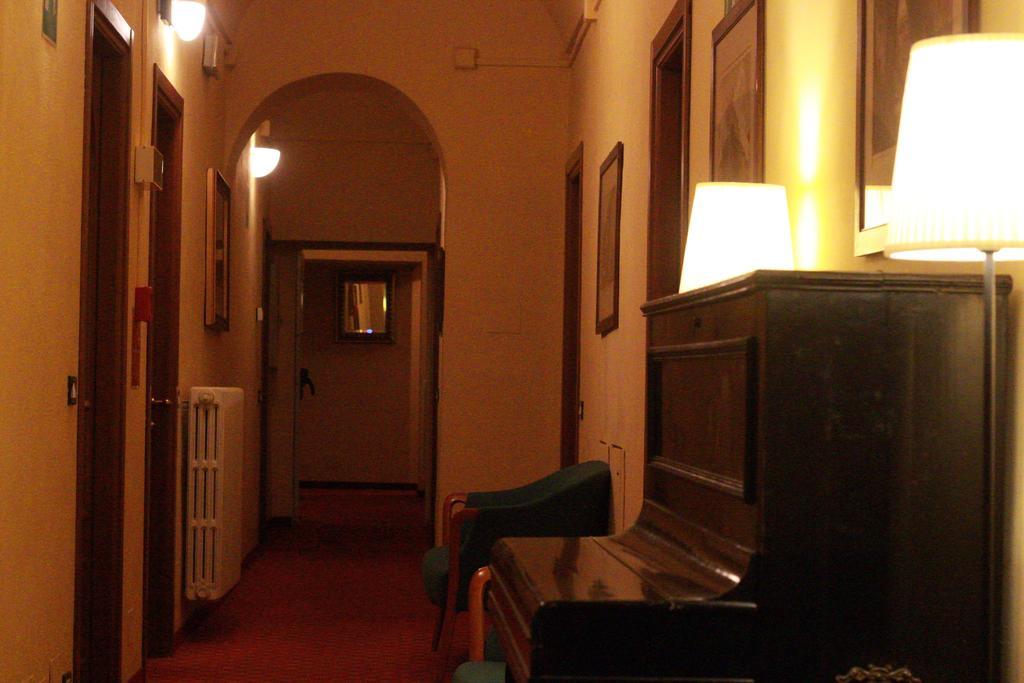 Hotel Portici Vicoforte Luaran gambar