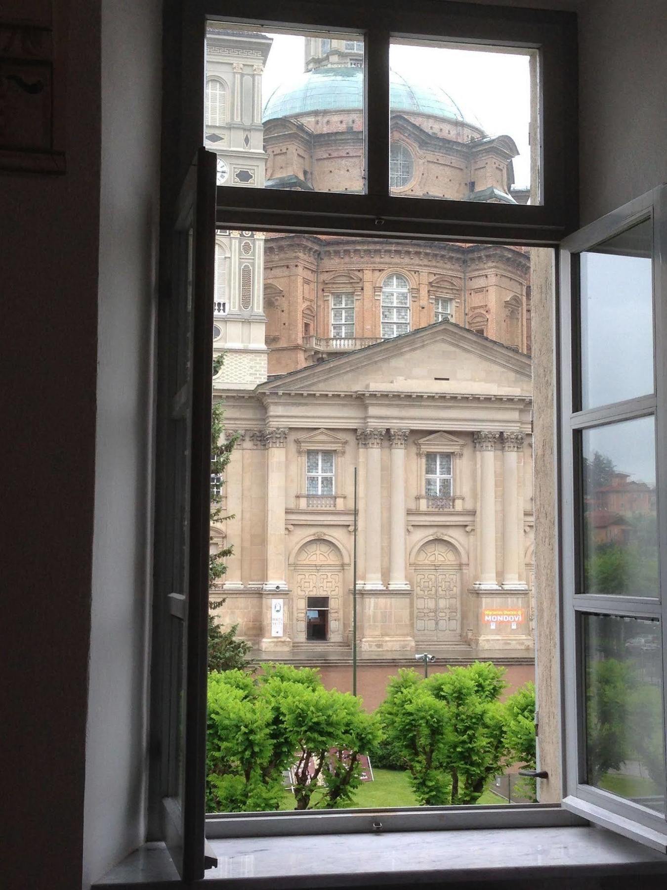 Hotel Portici Vicoforte Luaran gambar
